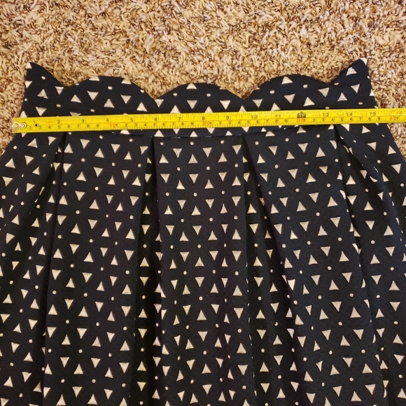 Skater Skirt with Scallop Waistline - Picture 7 of 10